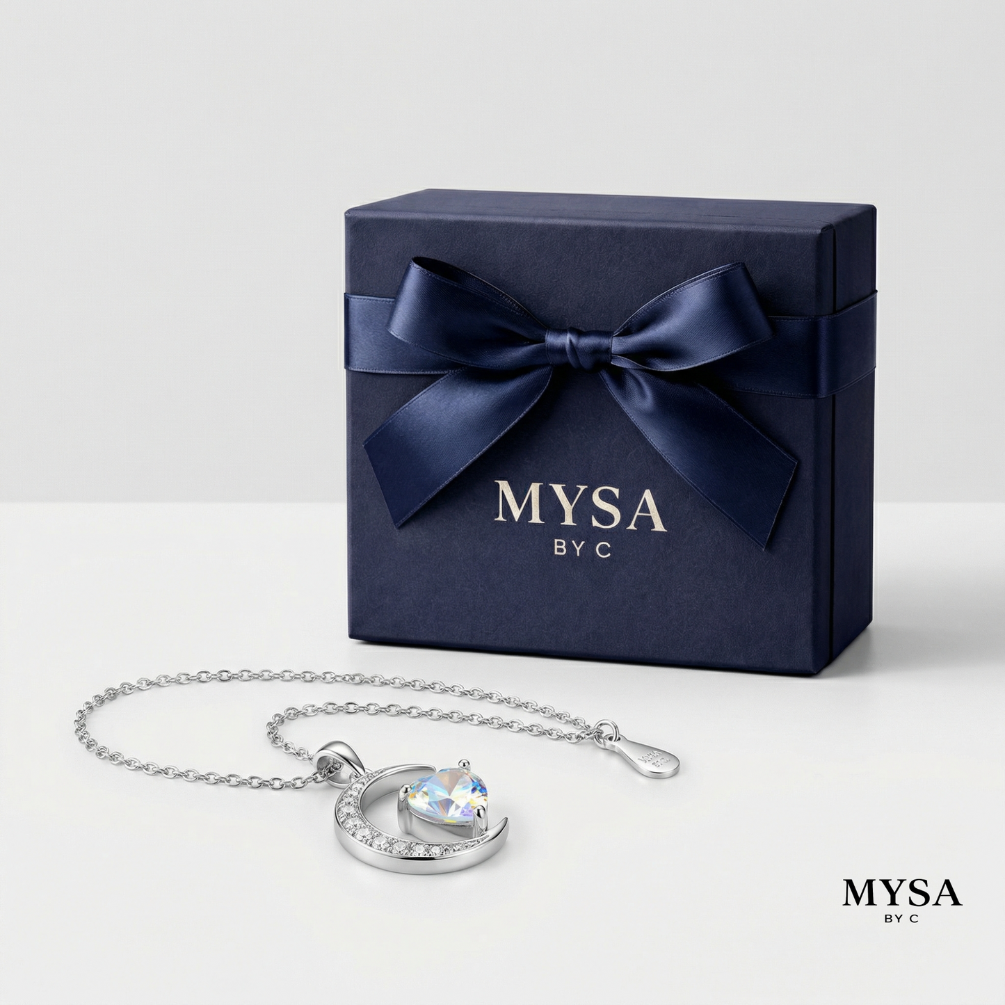 Circle Glow Moissanite Necklace