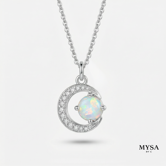 Circle Glow Moissanite Necklace