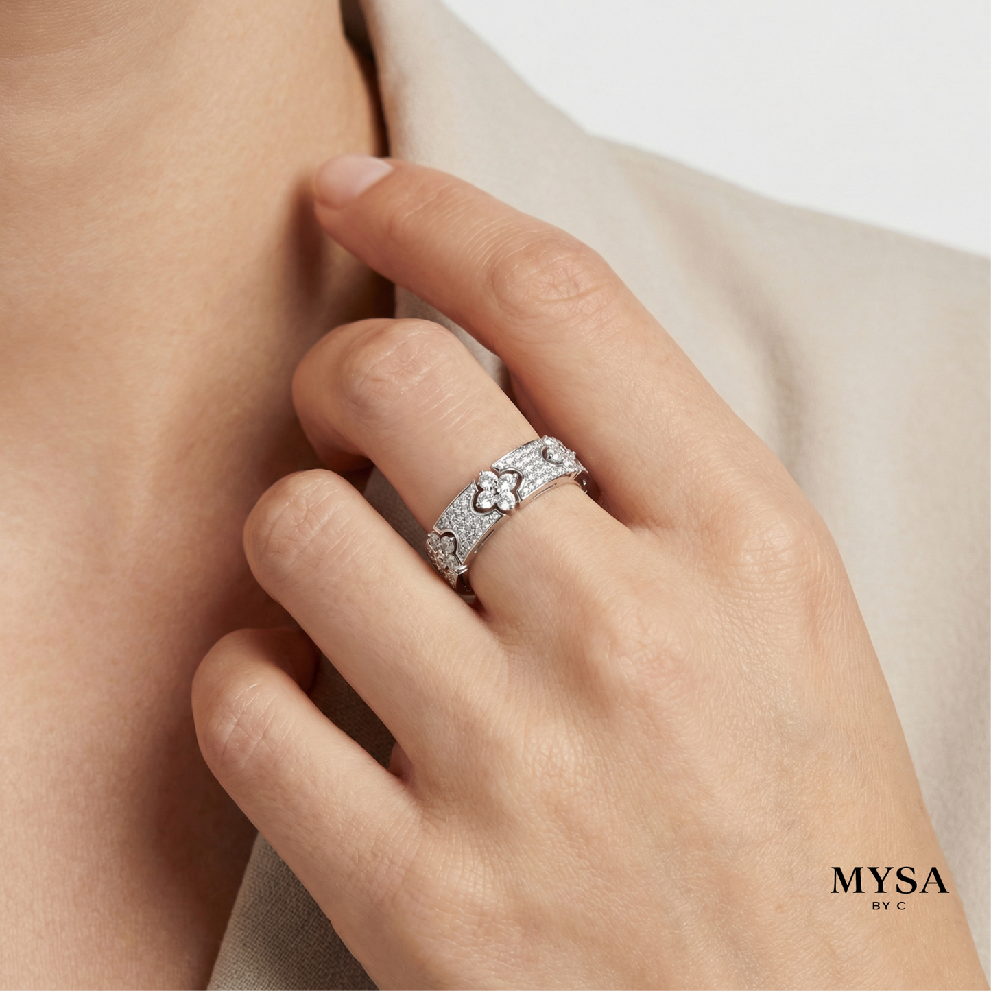 Floral Pavé Band Ring